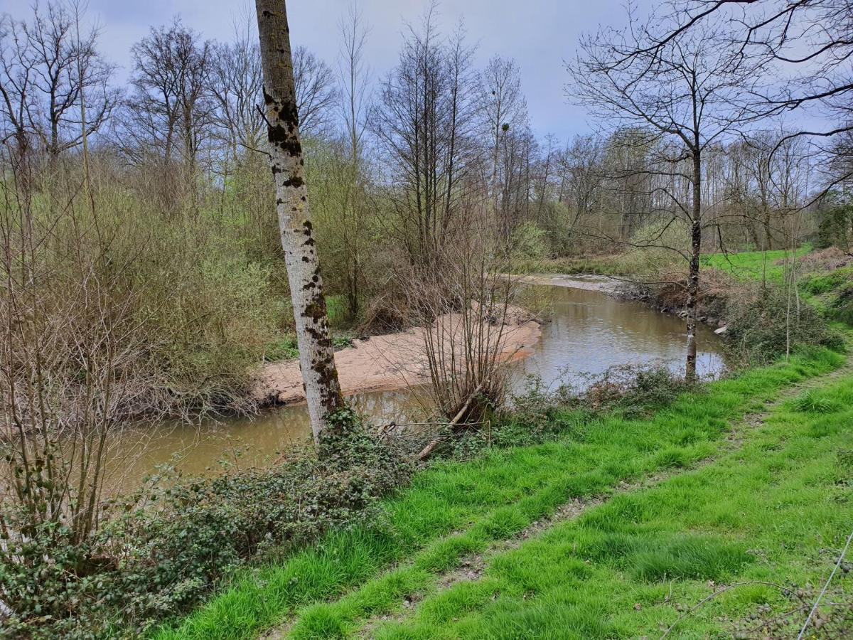 Camping Du Puy Rond Bressuire Exterior foto