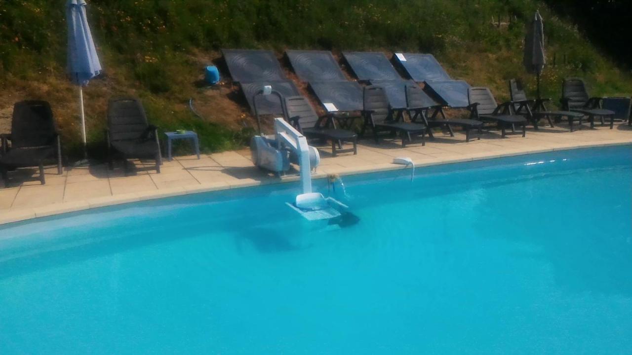 Camping Du Puy Rond Bressuire Exterior foto